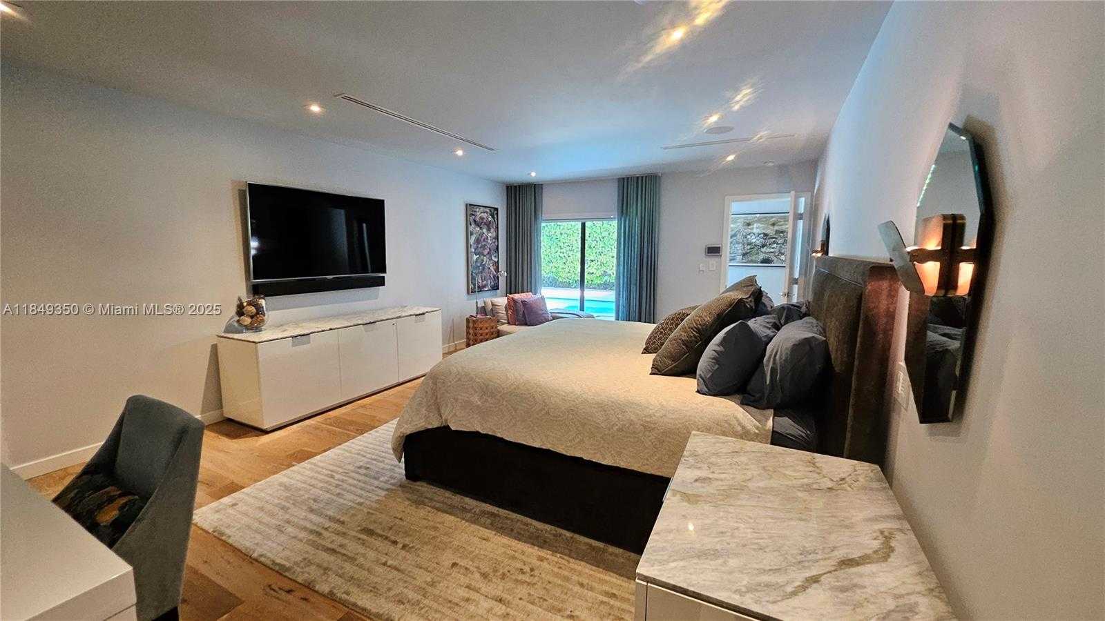 Small Image of 2152 PRAIRIE AVE, Miami Beach Number 83