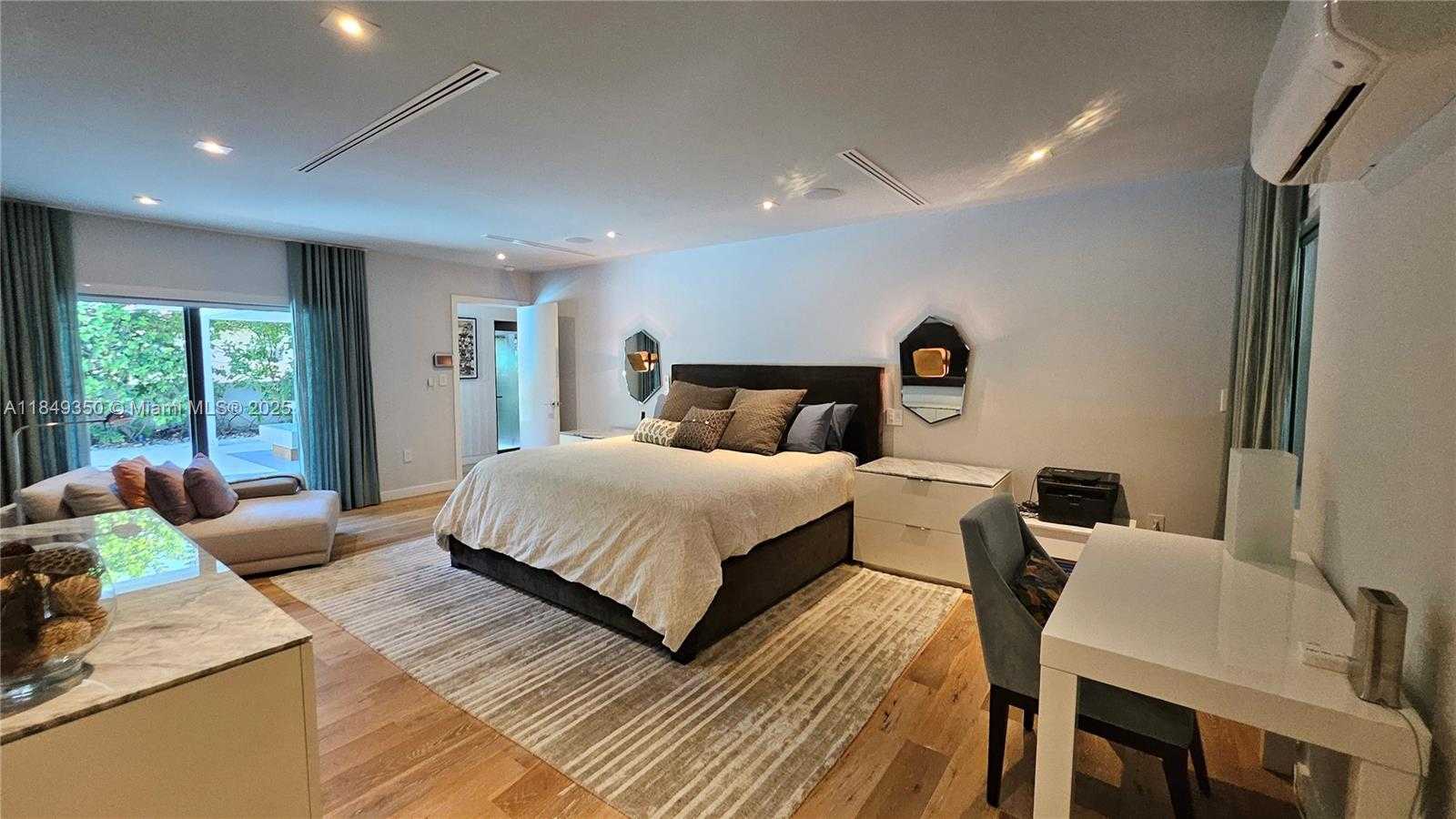 Small Image of 2152 PRAIRIE AVE, Miami Beach Number 85