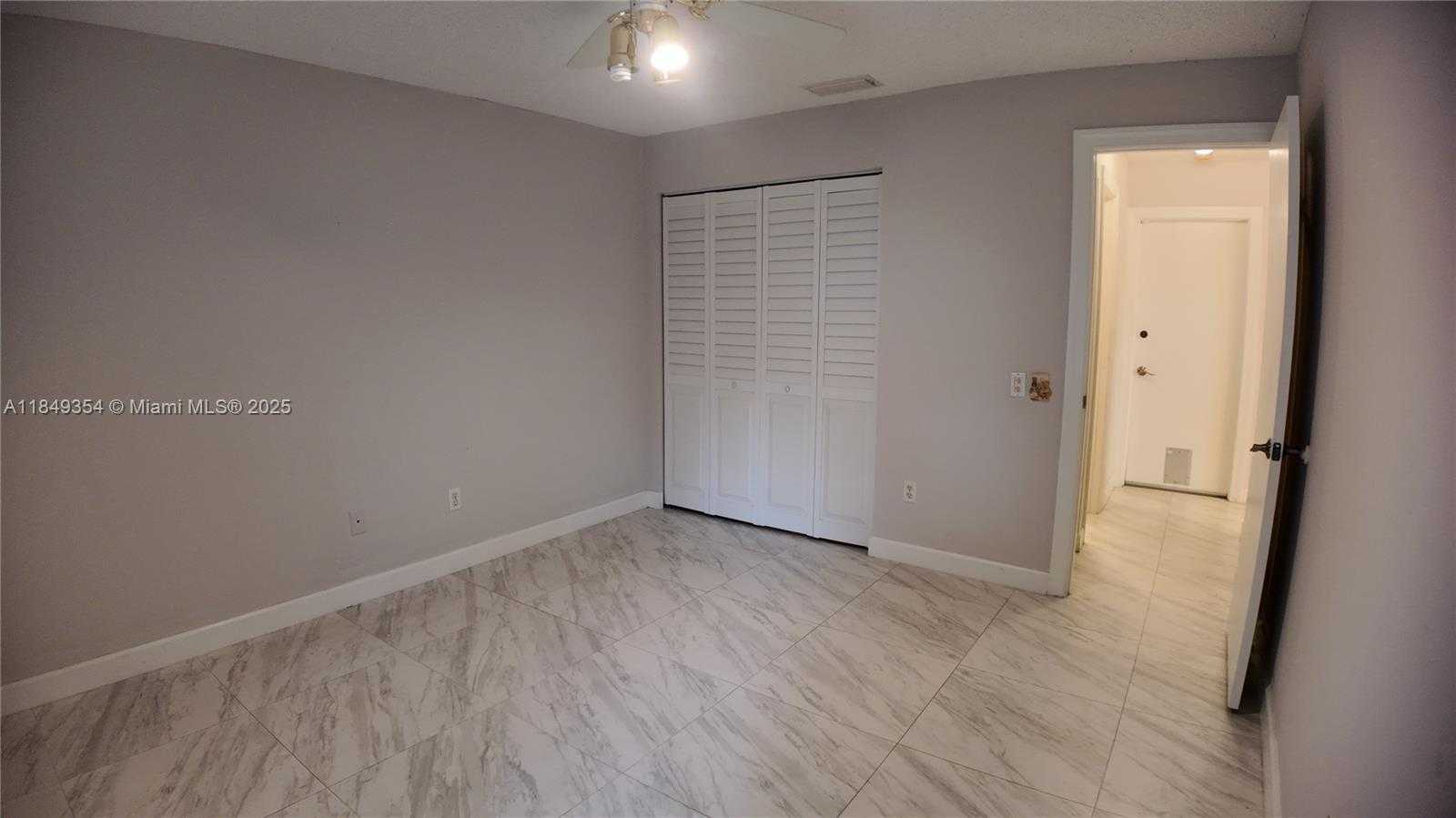 Small Image of 14909 SOUTH WEST 141ST PL, Miami Number 9