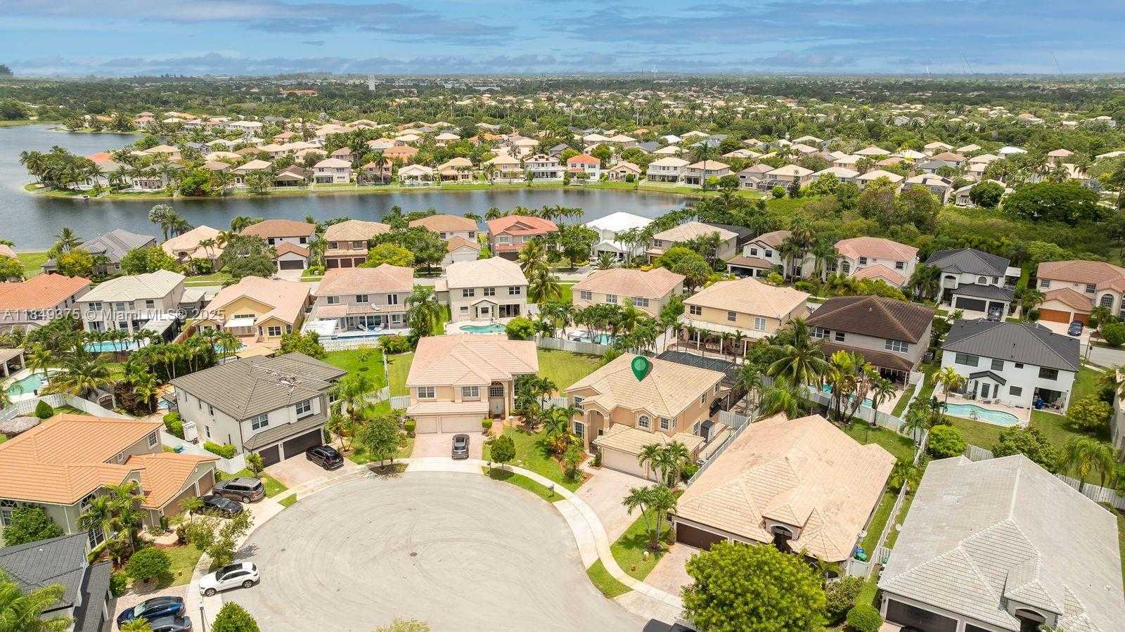 Small Image of 17933 SOUTH WEST 35TH CT, Miramar Number 68