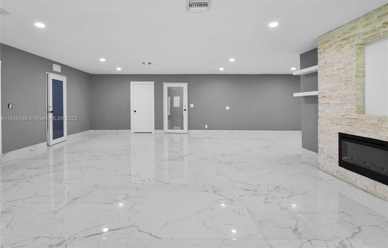 Small Image of 18200 SOUTH WEST 48TH ST, Southwest Ranches Number 15