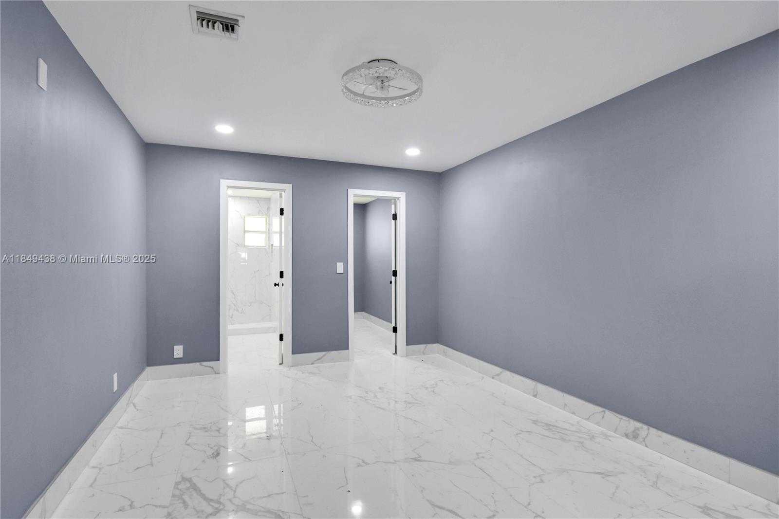 Small Image of 18200 SOUTH WEST 48TH ST, Southwest Ranches Number 22