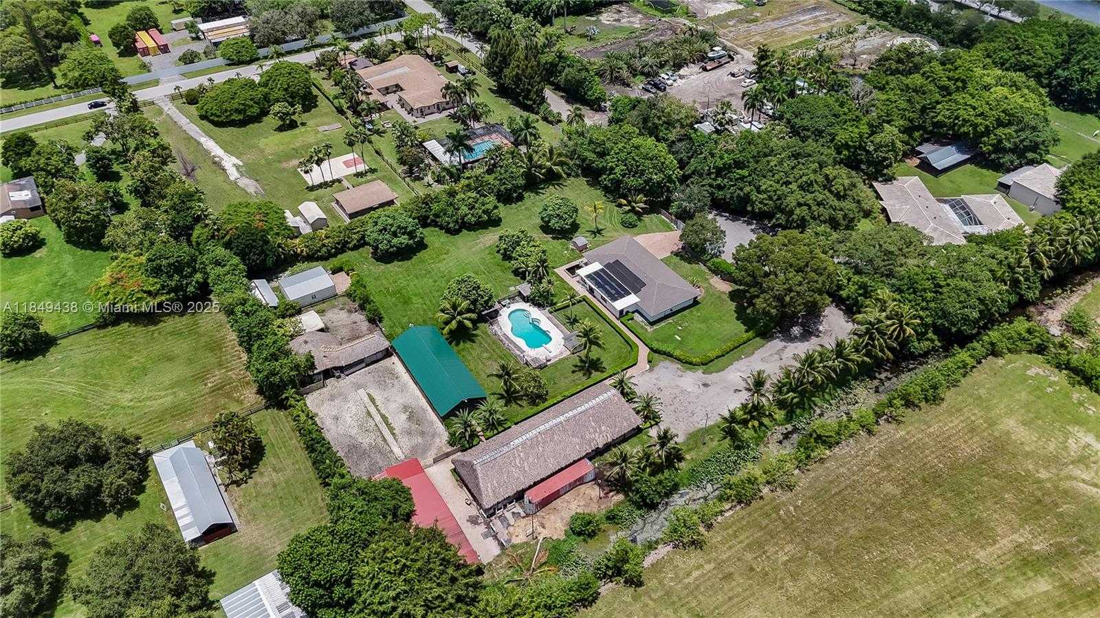 Small Image of 18200 SOUTH WEST 48TH ST, Southwest Ranches Number 47