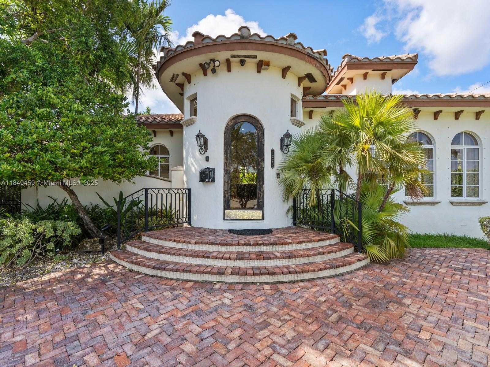 Small Image of 1223 JACKSON ST, Hollywood Number 41