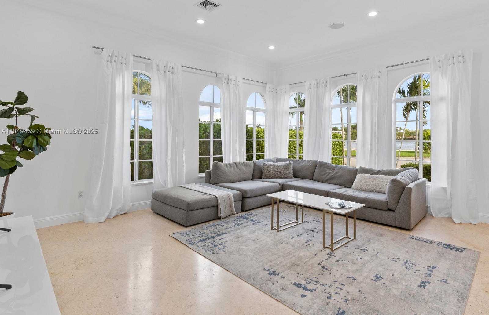 Small Image of 1223 JACKSON ST, Hollywood Number 8