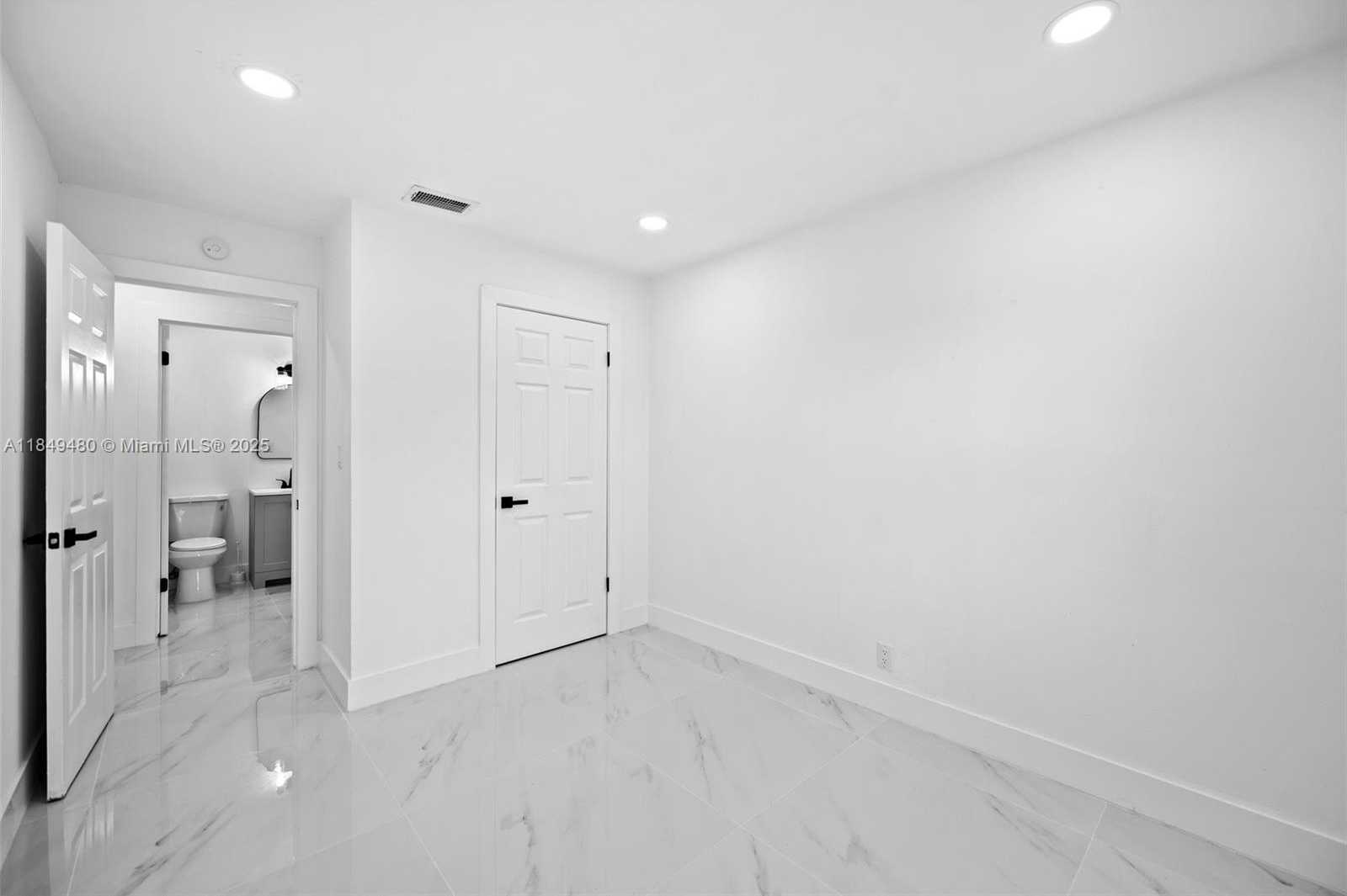 Small Image of 8201 SOUTH WEST 7TH CT, North Lauderdale Number 23