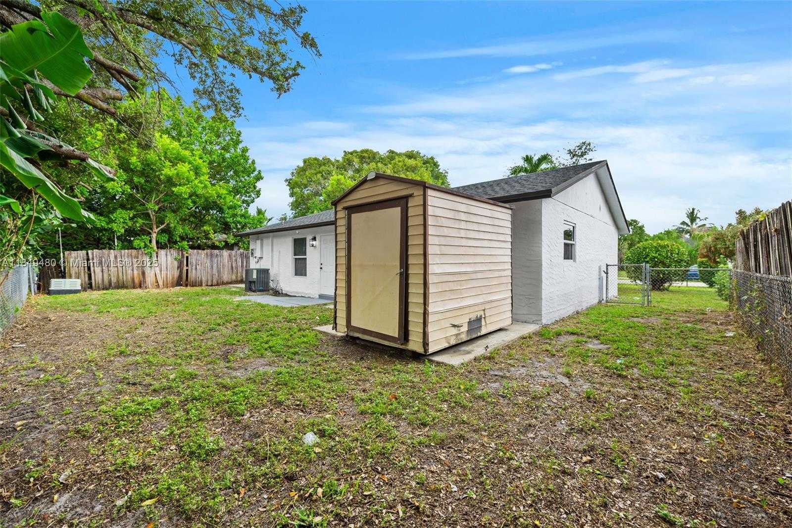 Small Image of 8201 SOUTH WEST 7TH CT, North Lauderdale Number 30