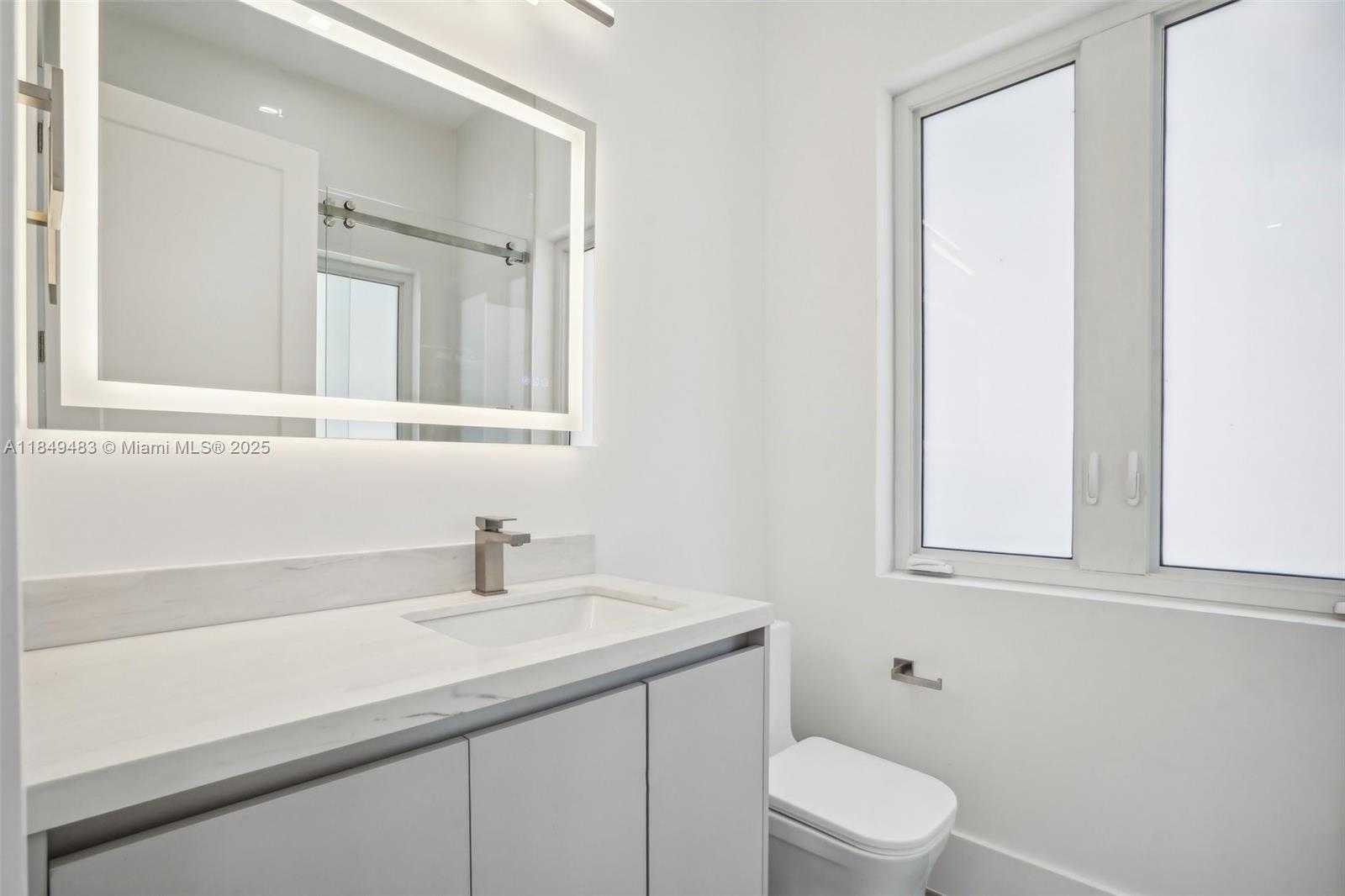 Small Image of 7900 SOUTH WEST 70TH ST, Miami Number 26