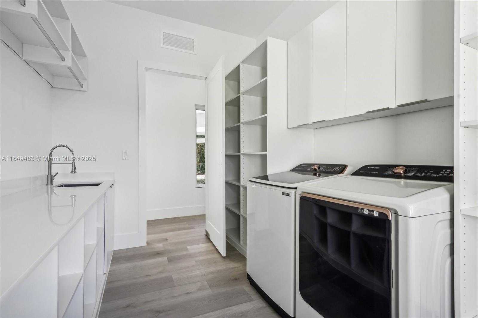 Small Image of 7900 SOUTH WEST 70TH ST, Miami Number 30