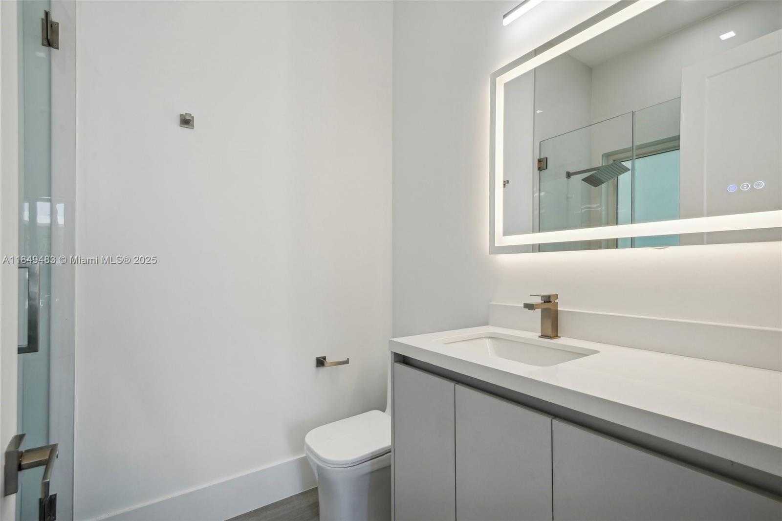 Small Image of 7900 SOUTH WEST 70TH ST, Miami Number 32