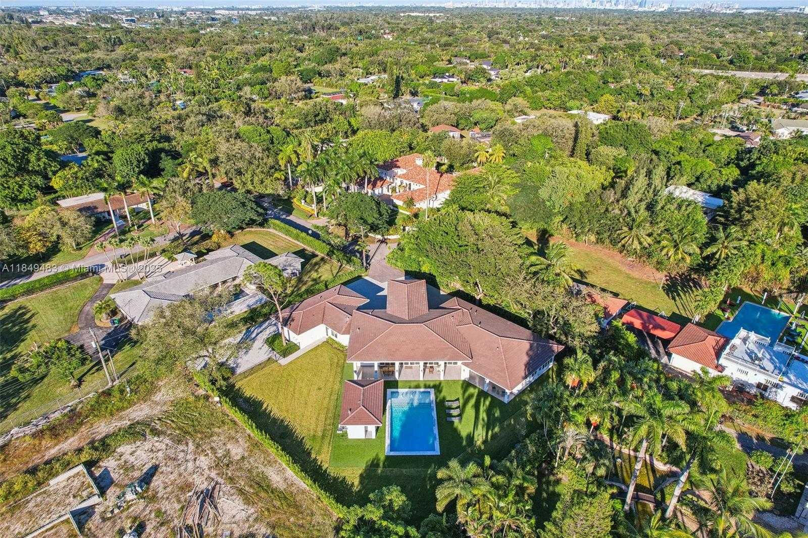 Small Image of 7900 SOUTH WEST 70TH ST, Miami Number 63