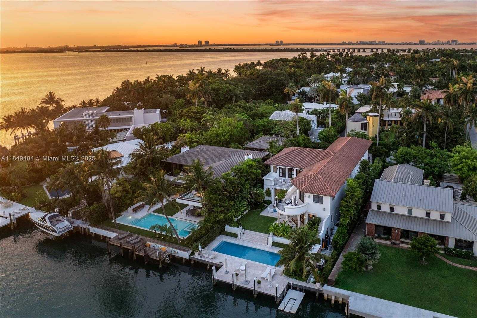 Small Image of 1818 WEST 23RD ST, Miami Beach Number 2