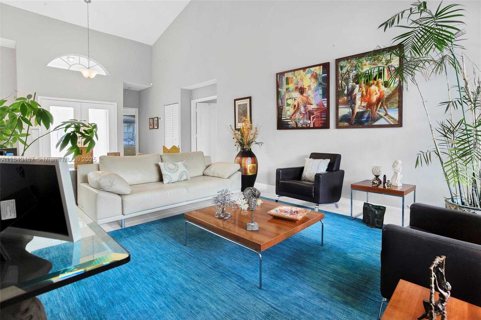 Small Image of 2613 OAKBROOK DR, Weston Number 14