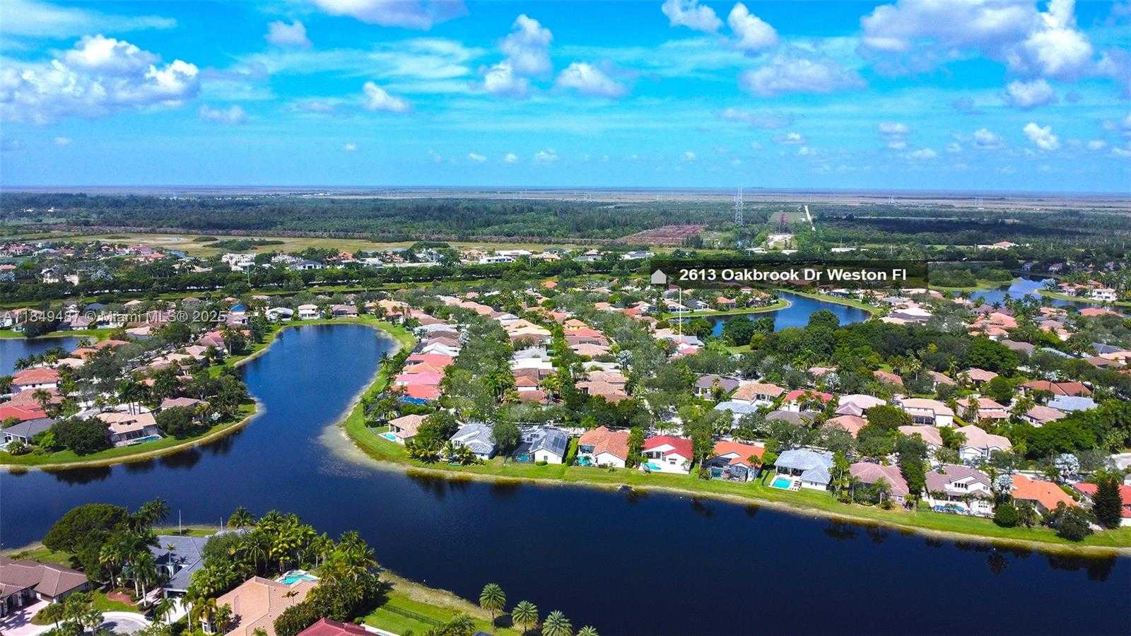 Small Image of 2613 OAKBROOK DR, Weston Number 5