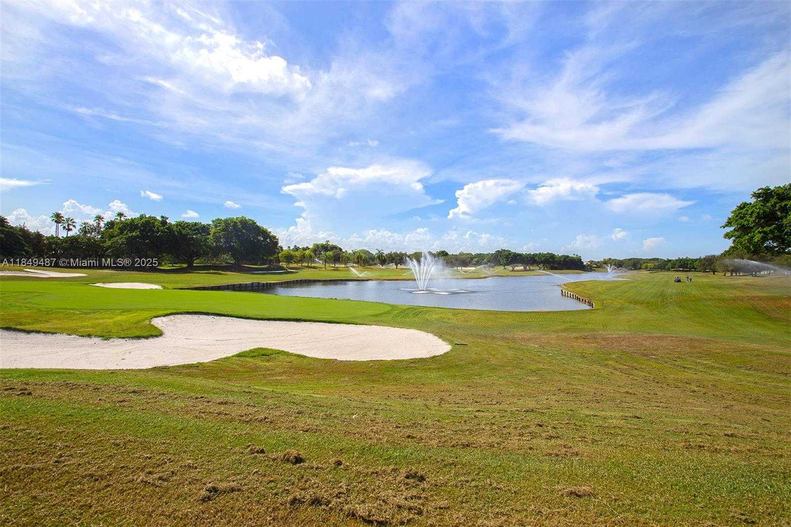 Small Image of 2613 OAKBROOK DR, Weston Number 68
