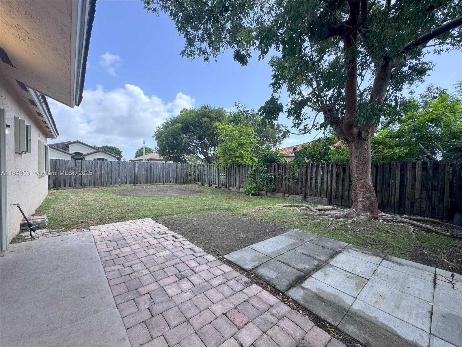 Small Image of 28407 SOUTH WEST 131ST CT, Homestead Number 7