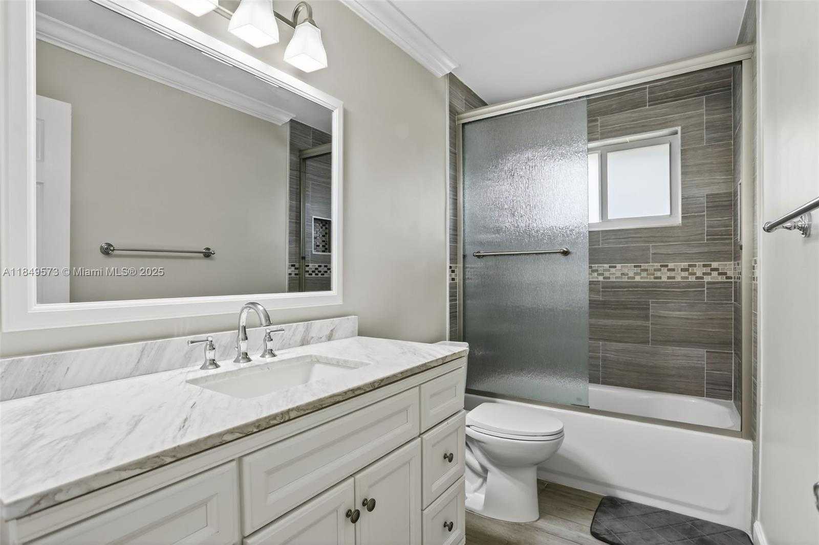 Small Image of 5320 SOUTH WEST 88TH TER, Cooper City Number 28