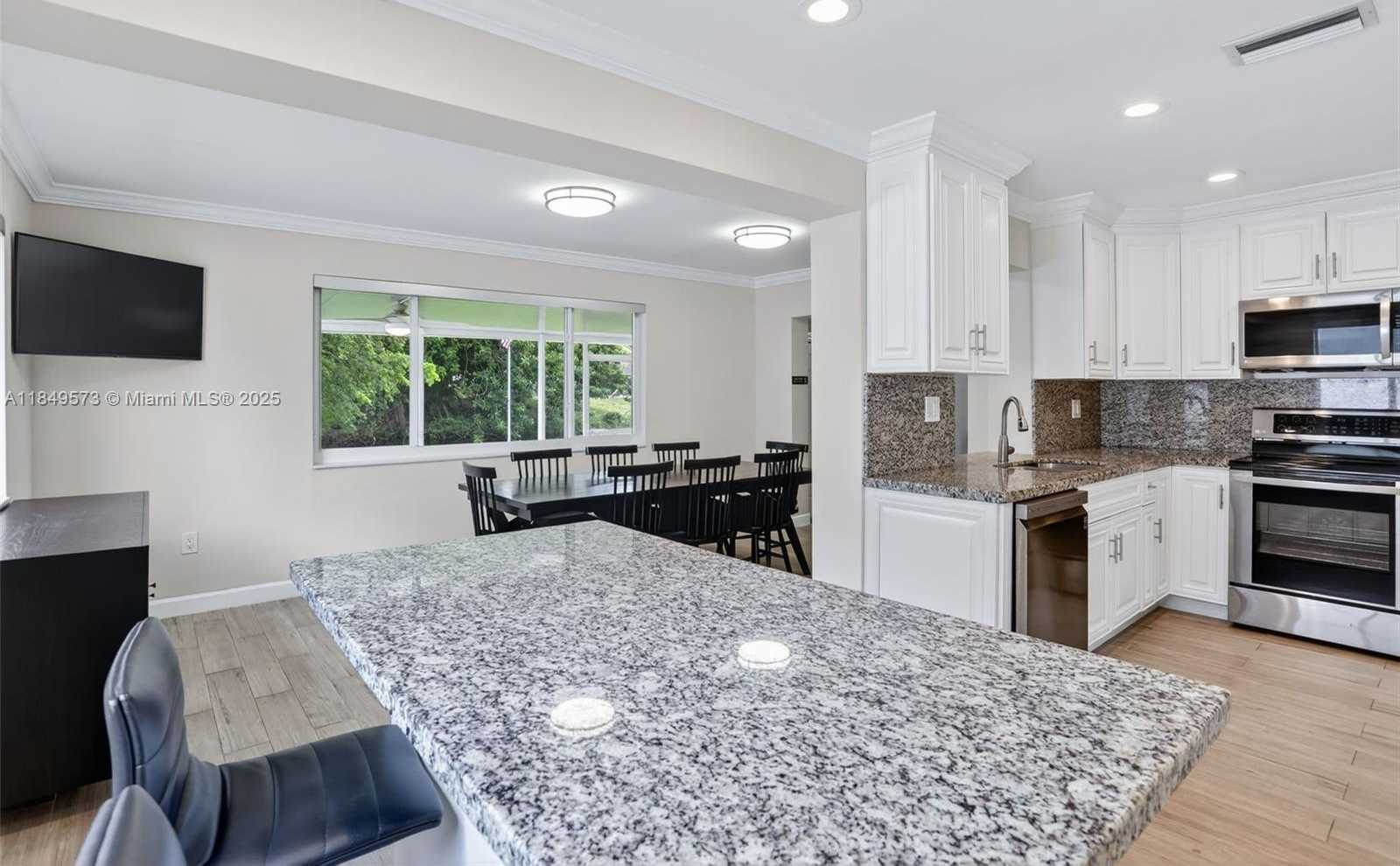 Small Image of 5320 SOUTH WEST 88TH TER, Cooper City Number 7