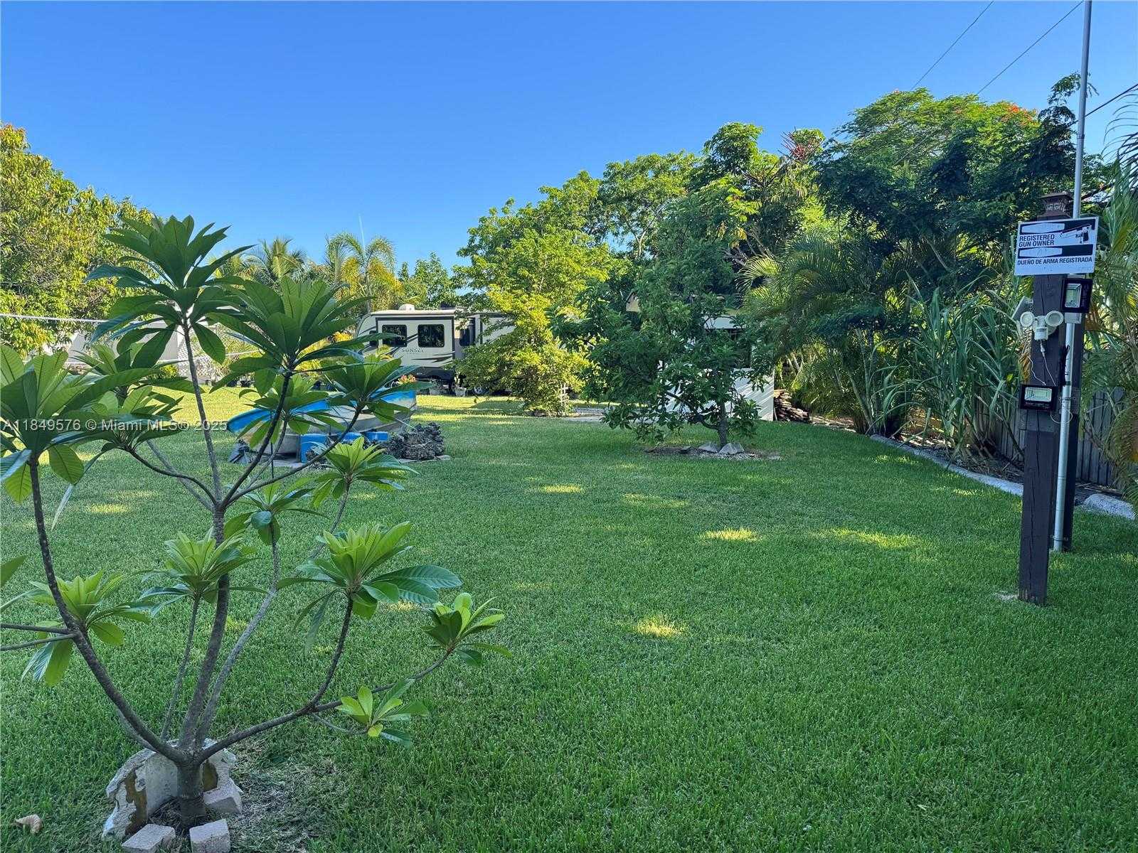 Small Image of 9971 SOUTH WEST 198TH ST, Cutler Bay Number 12