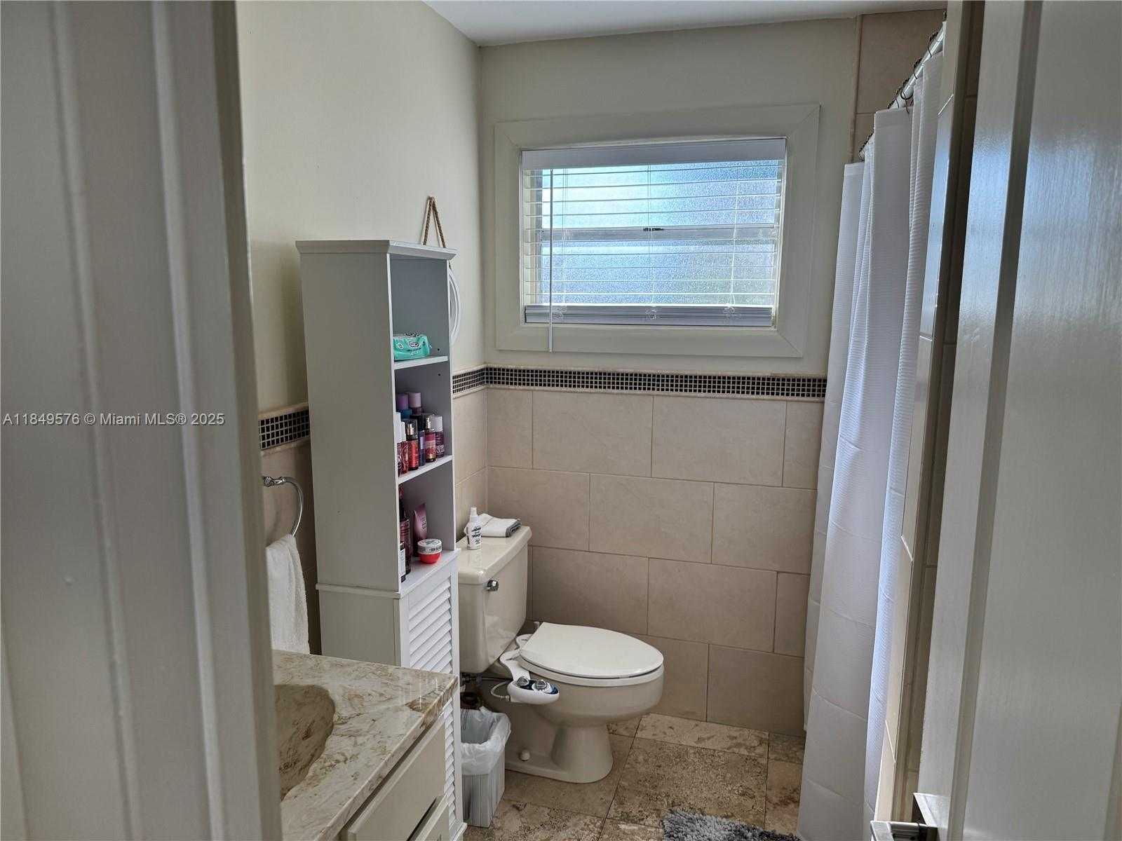 Small Image of 9971 SOUTH WEST 198TH ST, Cutler Bay Number 21