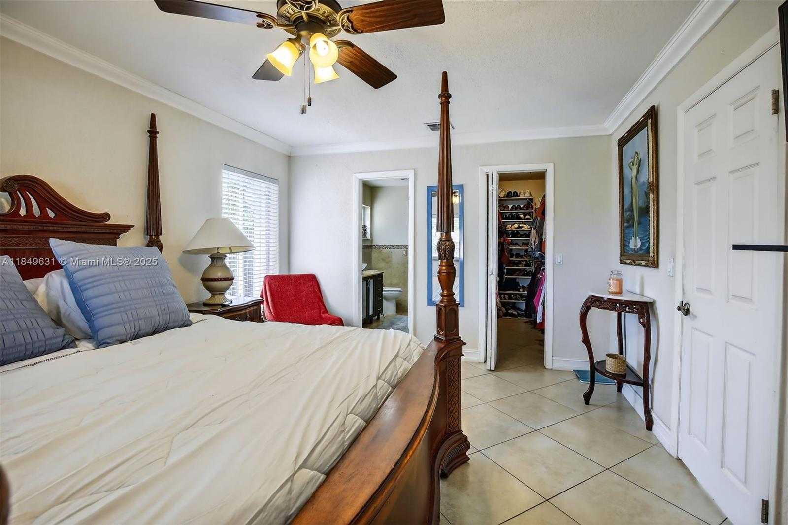 Small Image of 1700 NORTH WEST 111TH AVE, Pembroke Pines Number 19