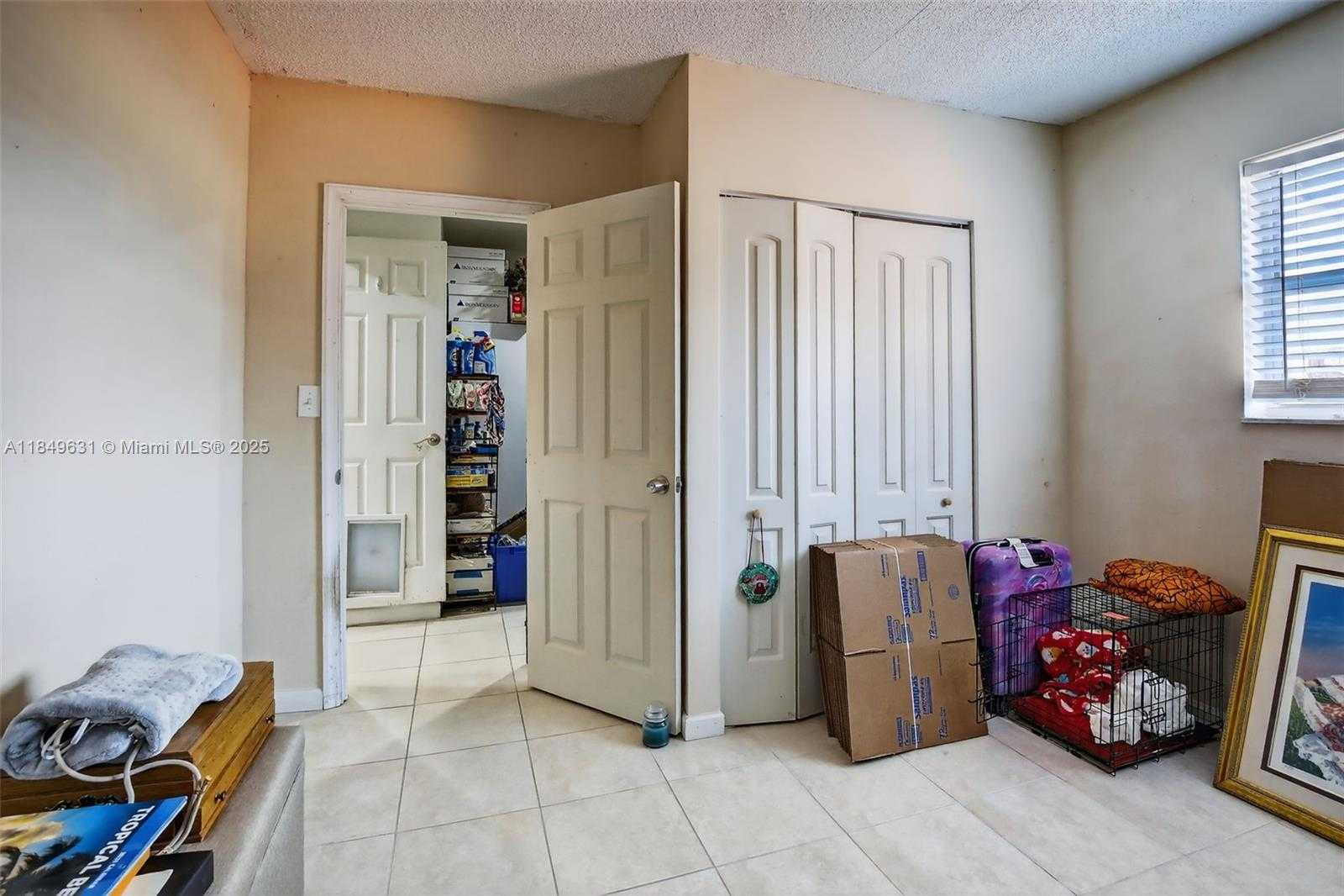 Small Image of 1700 NORTH WEST 111TH AVE, Pembroke Pines Number 28