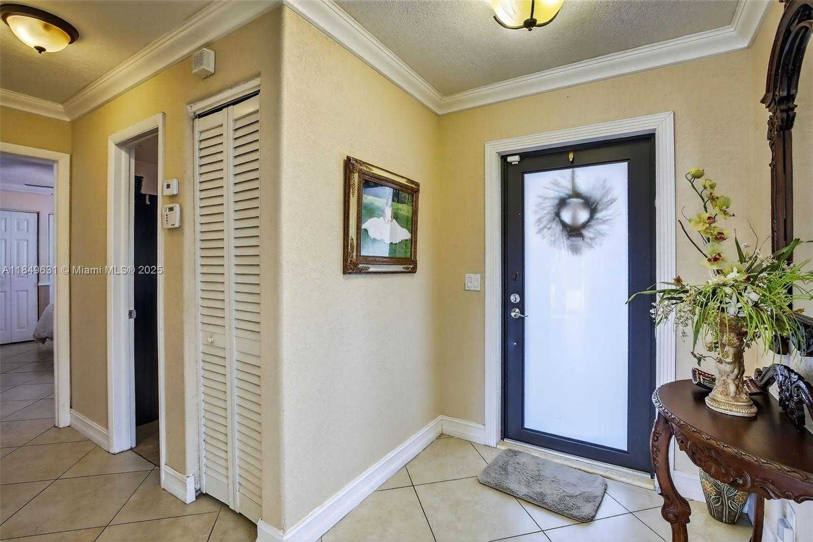 Small Image of 1700 NORTH WEST 111TH AVE, Pembroke Pines Number 4