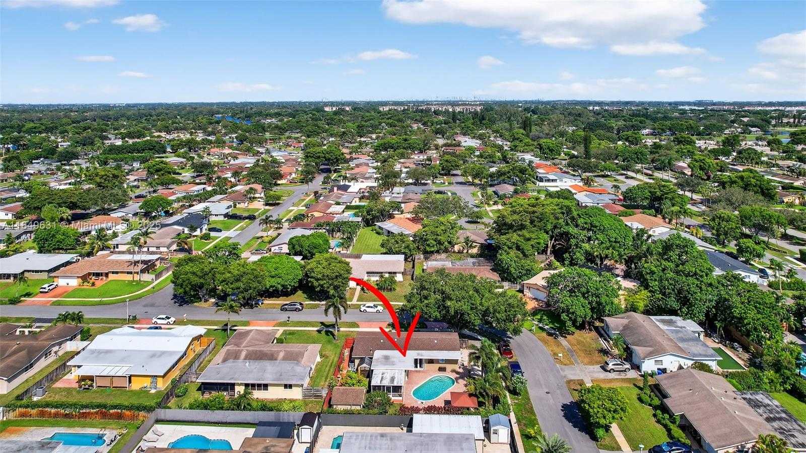 Small Image of 1700 NORTH WEST 111TH AVE, Pembroke Pines Number 48
