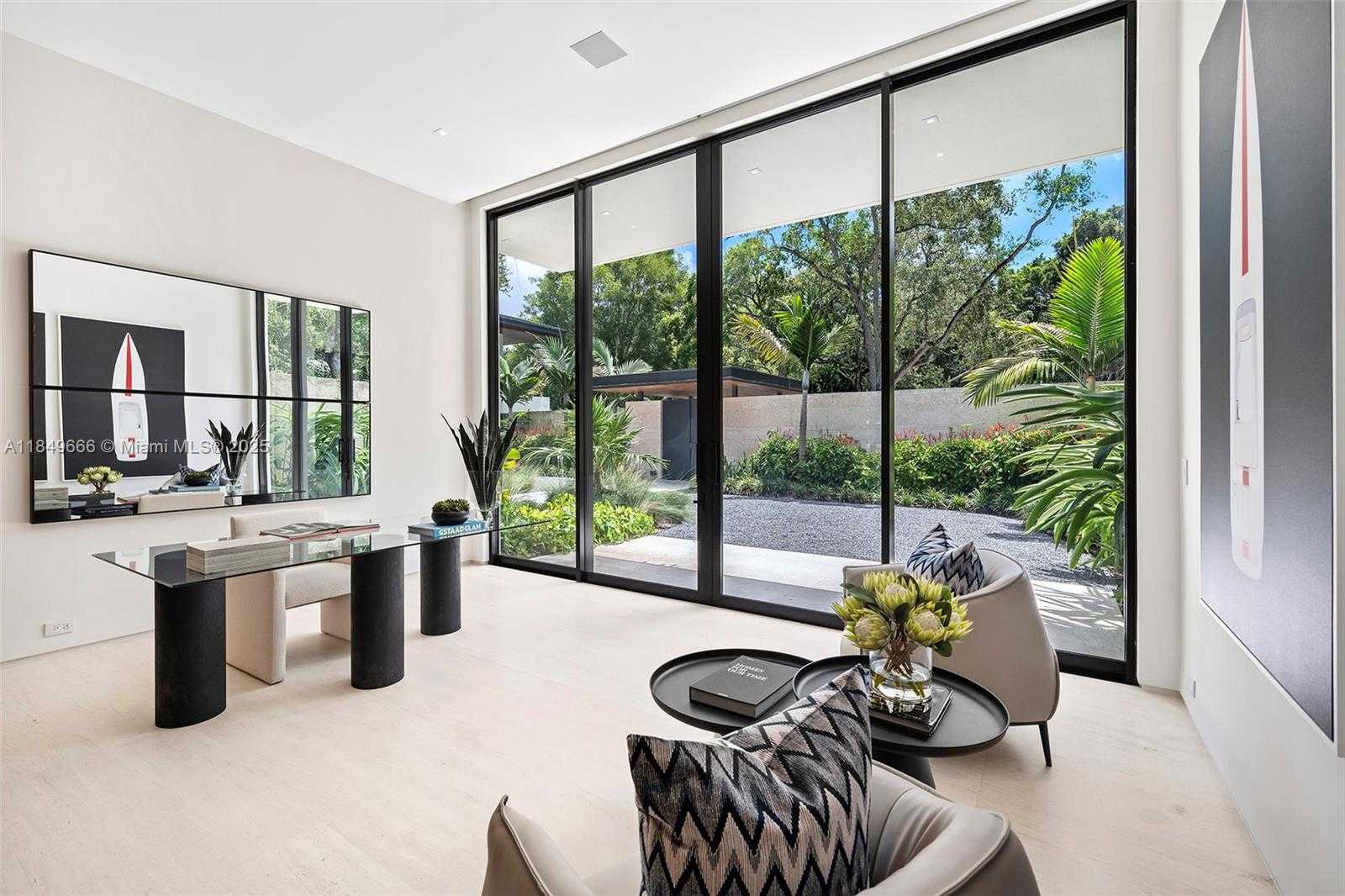 Small Image of 10840 OLD CUTLER RD, Coral Gables Number 52