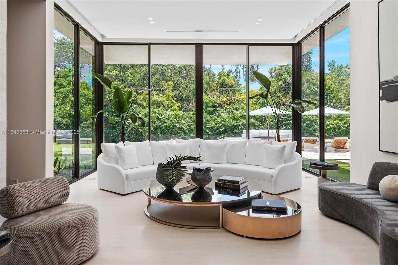 Small Image of 10840 OLD CUTLER RD, Coral Gables Number 54