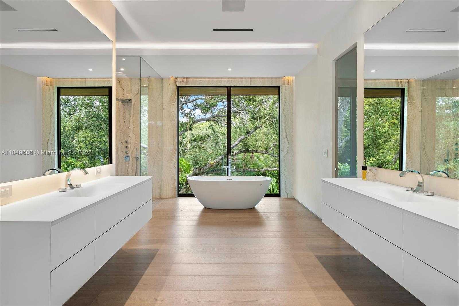 Small Image of 10840 OLD CUTLER RD, Coral Gables Number 78