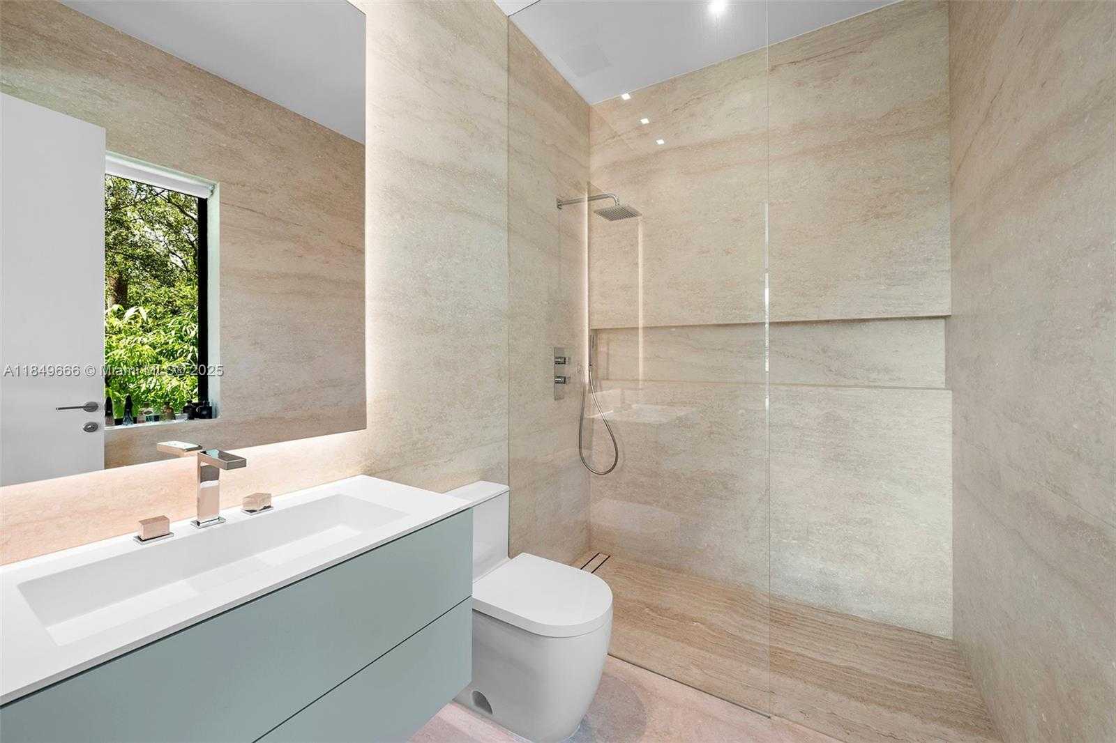 Small Image of 10840 OLD CUTLER RD, Coral Gables Number 83