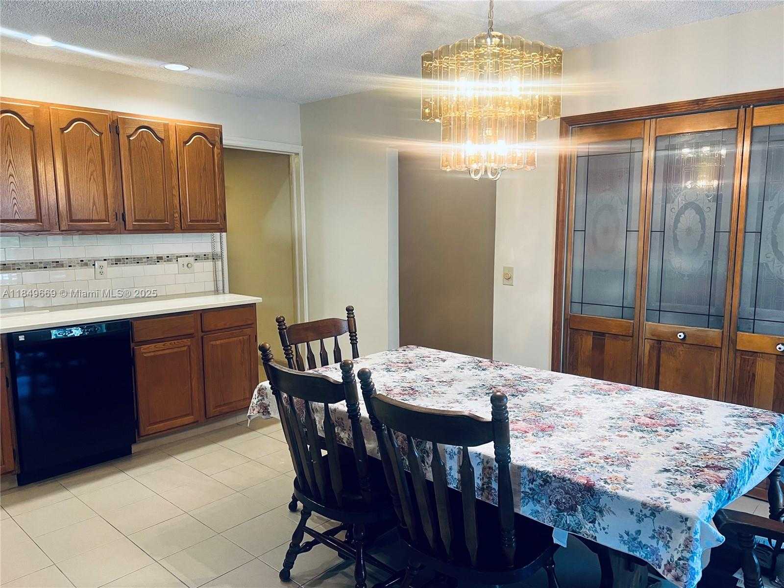 Small Image of 5264 SOUTH WEST 93RD AVE, Cooper City Number 10