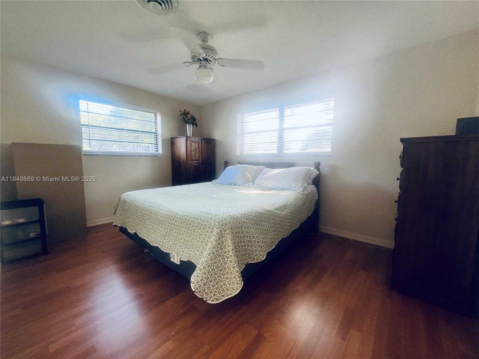 Small Image of 5264 SOUTH WEST 93RD AVE, Cooper City Number 6
