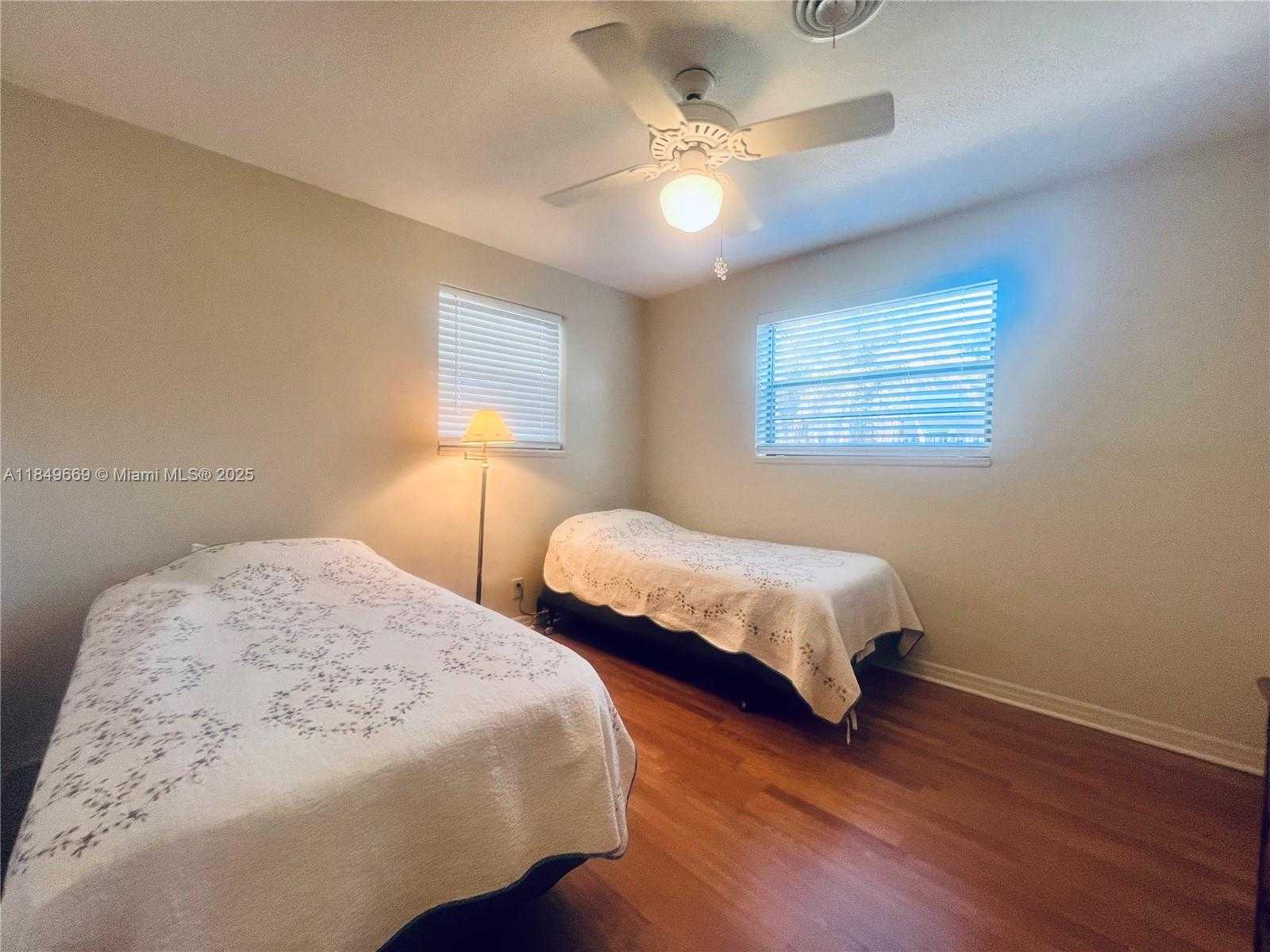 Small Image of 5264 SOUTH WEST 93RD AVE, Cooper City Number 9