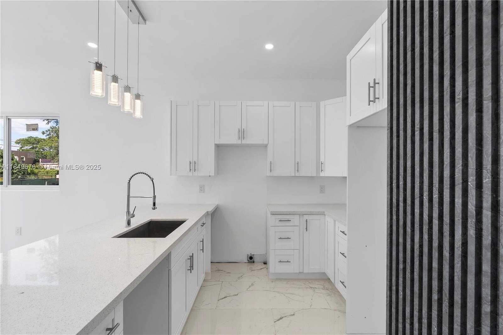 Small Image of 518 NORTH WEST 13TH AVE, Fort Lauderdale Number 5