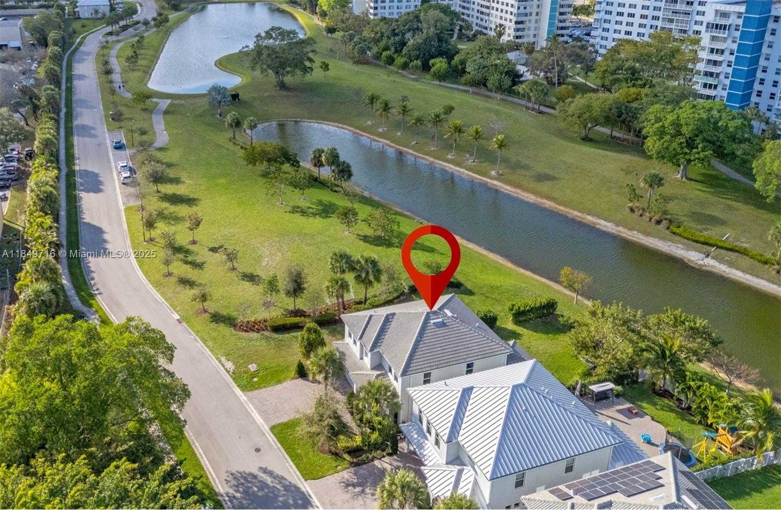 Small Image of 3813 GREENWAY DR, Hollywood Number 33