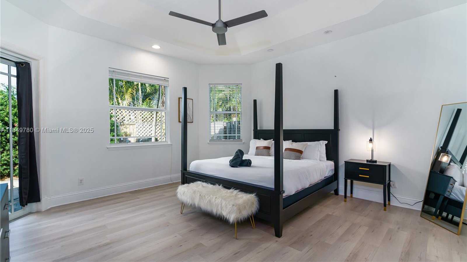 Small Image of 1207 SOUTH WEST 21ST ST, Fort Lauderdale Number 11