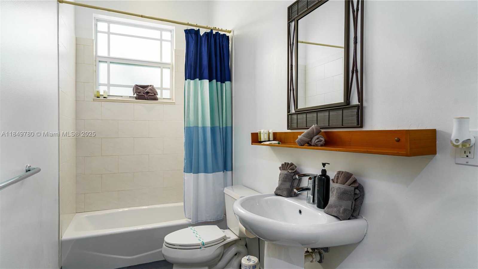 Small Image of 1207 SOUTH WEST 21ST ST, Fort Lauderdale Number 19