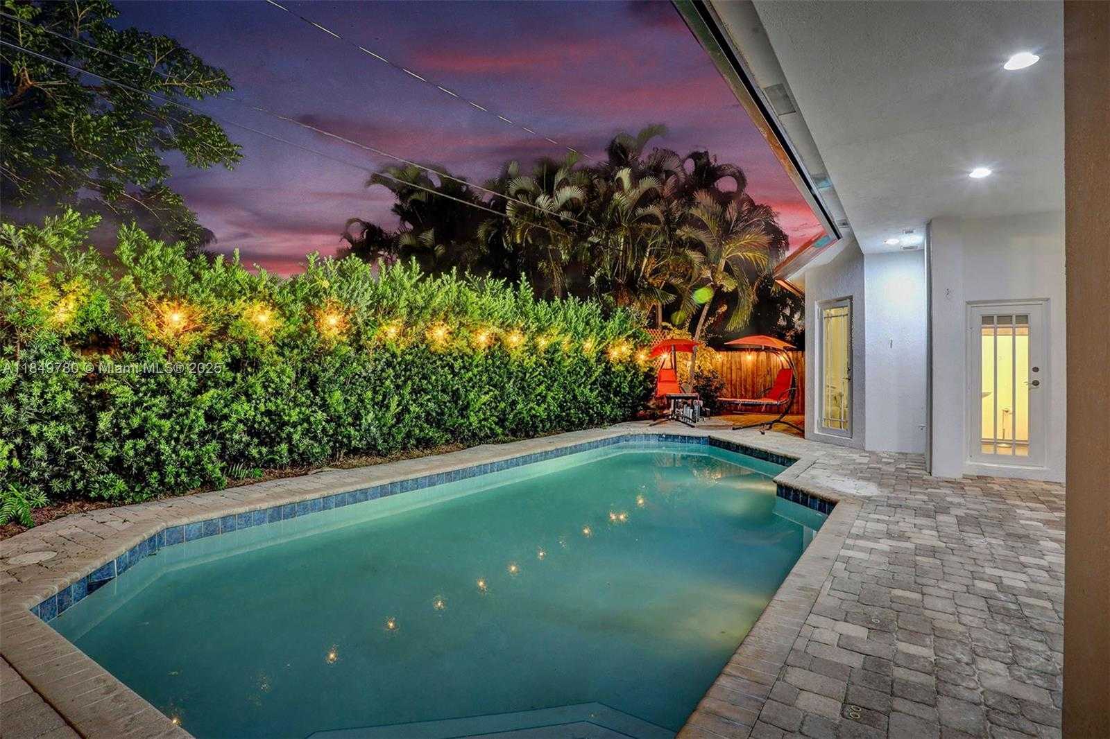 Small Image of 1207 SOUTH WEST 21ST ST, Fort Lauderdale Number 27