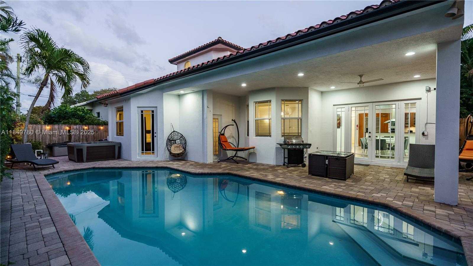 Small Image of 1207 SOUTH WEST 21ST ST, Fort Lauderdale Number 33