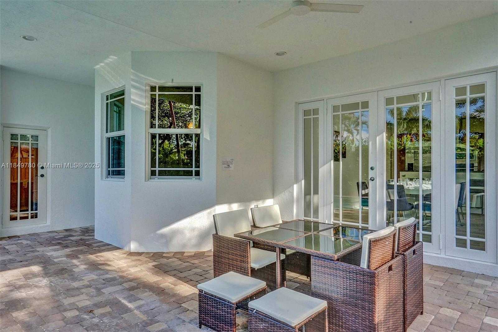 Small Image of 1207 SOUTH WEST 21ST ST, Fort Lauderdale Number 40