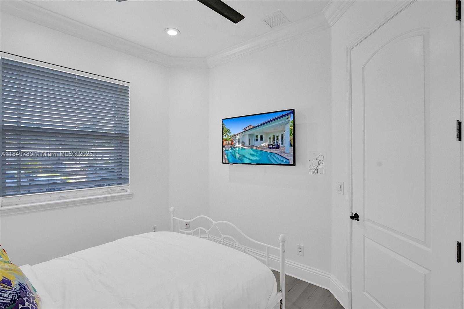 Small Image of 1207 SOUTH WEST 21ST ST, Fort Lauderdale Number 48