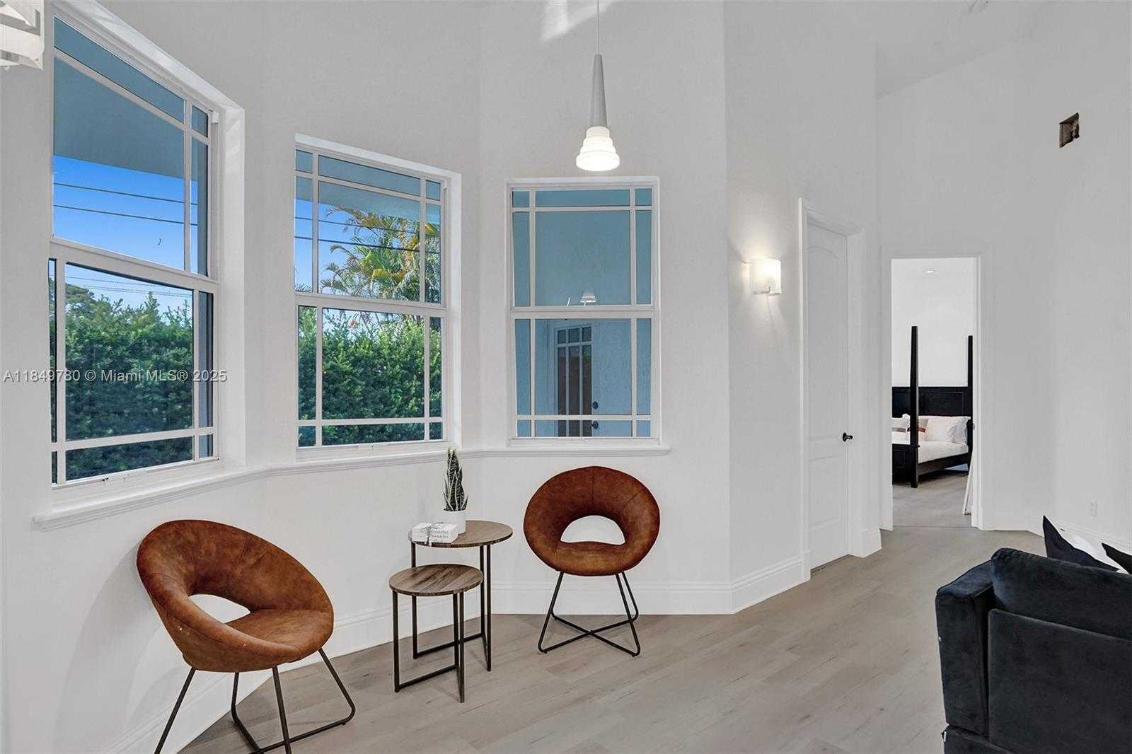 Small Image of 1207 SOUTH WEST 21ST ST, Fort Lauderdale Number 57