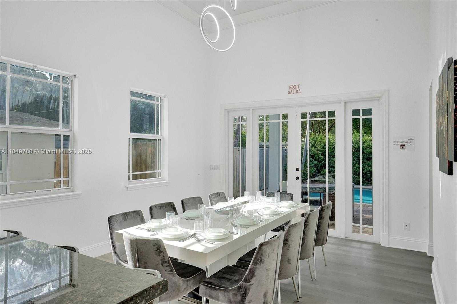 Small Image of 1207 SOUTH WEST 21ST ST, Fort Lauderdale Number 58