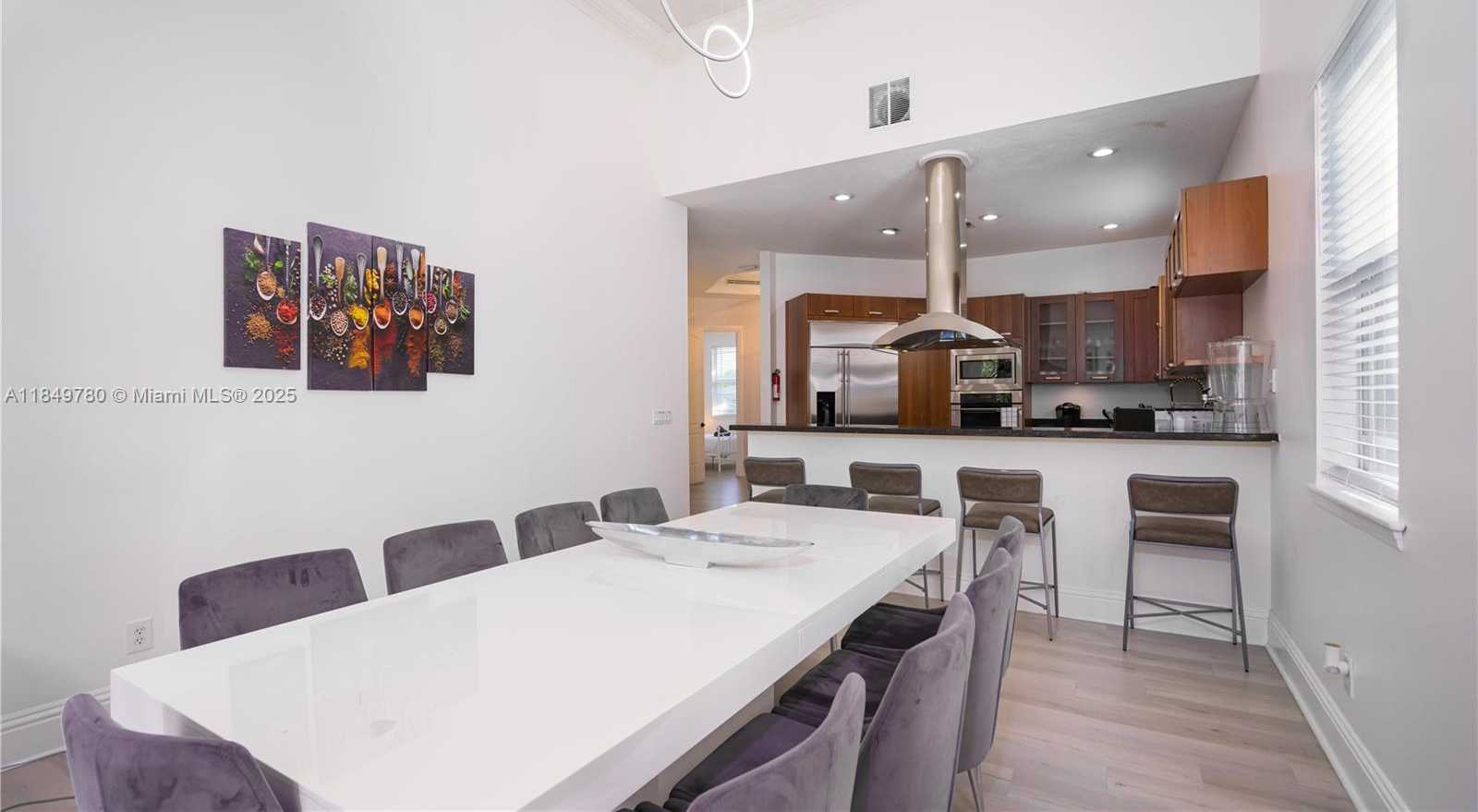 Small Image of 1207 SOUTH WEST 21ST ST, Fort Lauderdale Number 6