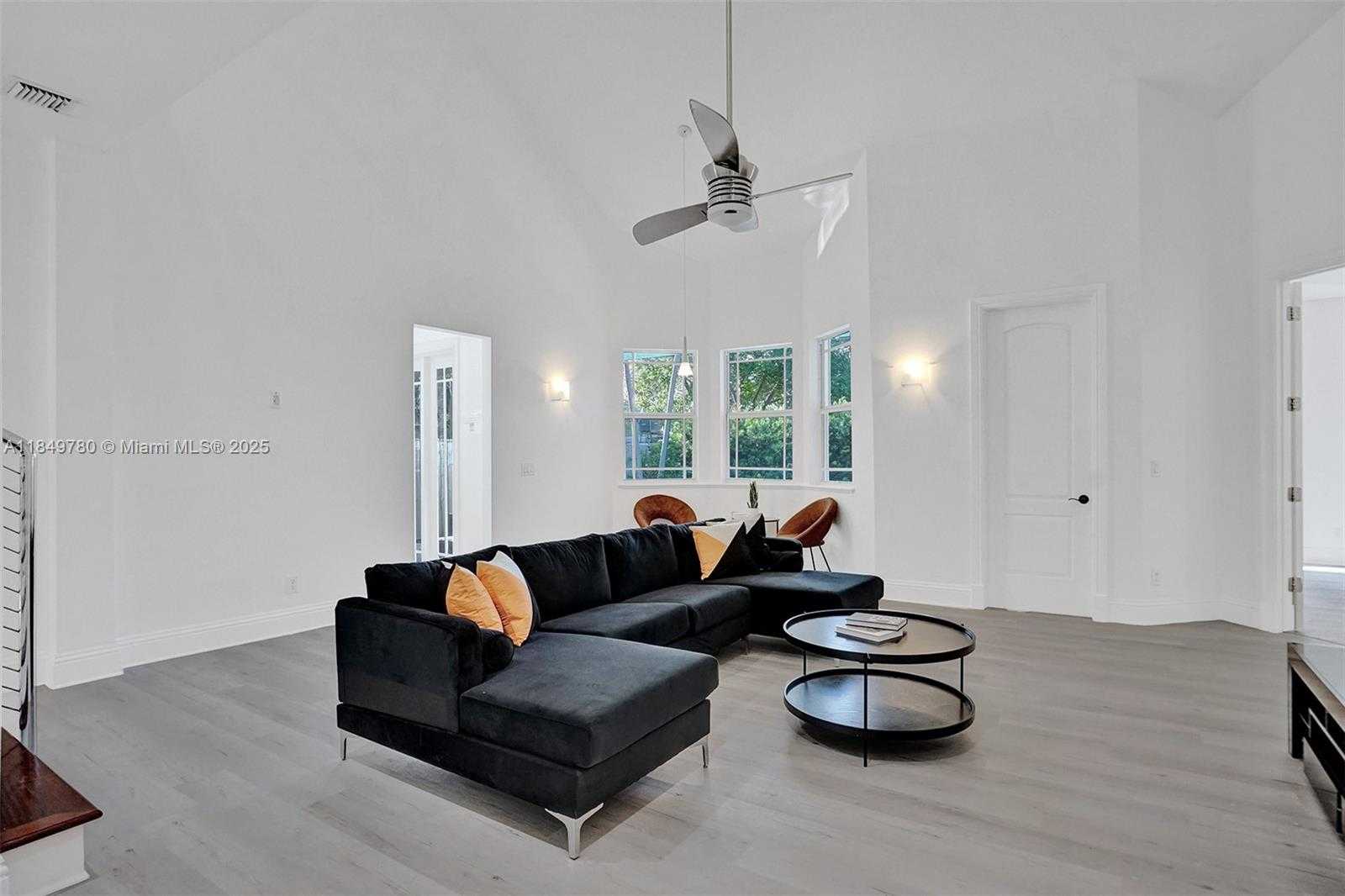 Small Image of 1207 SOUTH WEST 21ST ST, Fort Lauderdale Number 63