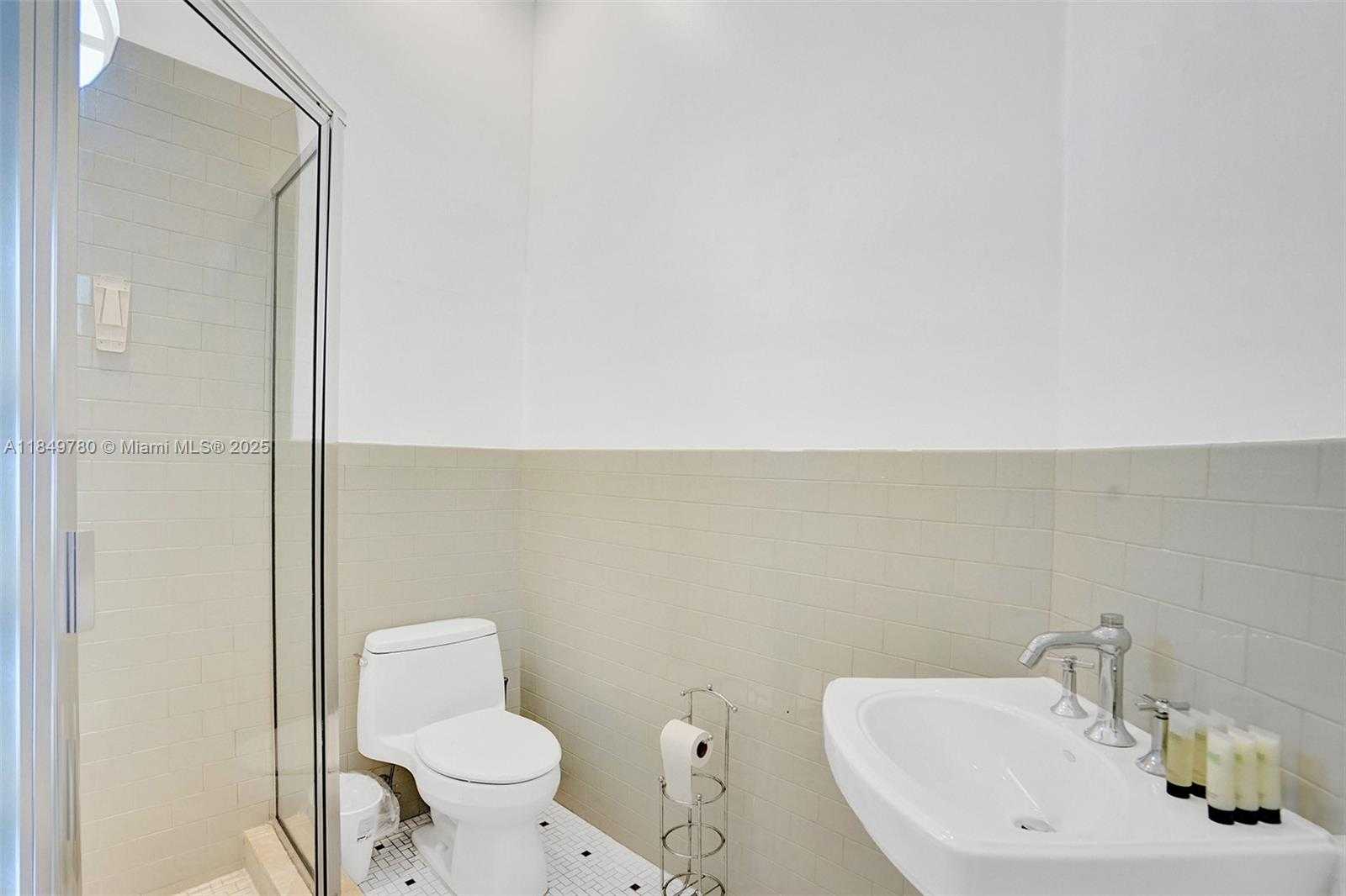 Small Image of 1207 SOUTH WEST 21ST ST, Fort Lauderdale Number 78