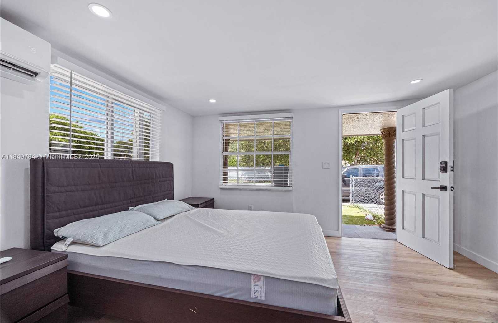 Small Image of 790 NORTH WEST 63RD ST, Miami Number 17