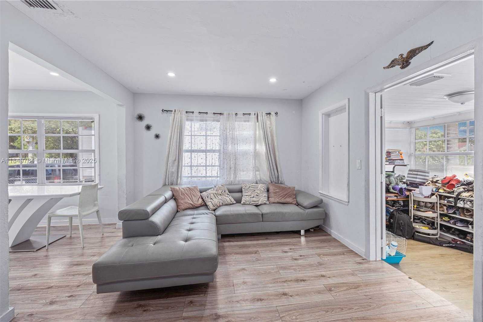 Small Image of 790 NORTH WEST 63RD ST, Miami Number 3